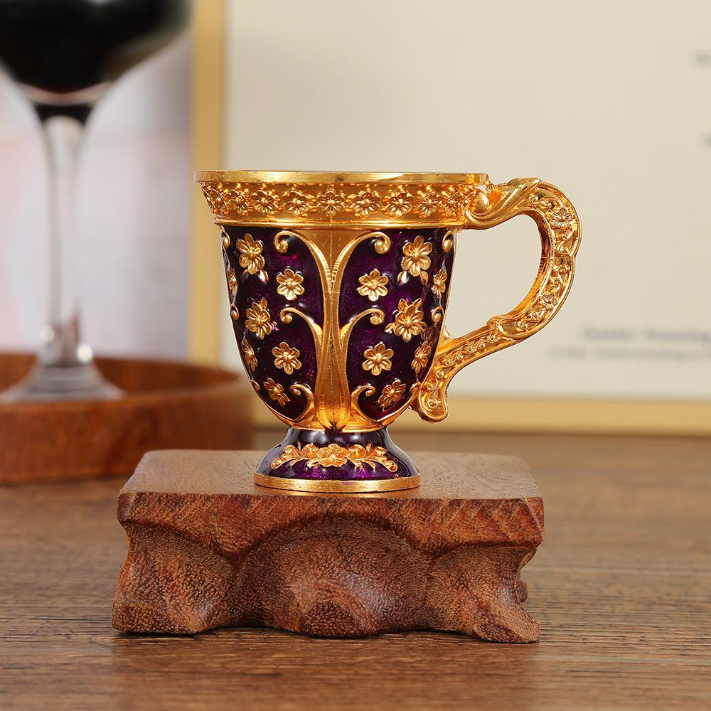 European Light Luxury Handle Cup, Alloy Relief Mini Vodka Glass, Portable Vintage Goblet, Creative Home Table Decoration, 1pcs