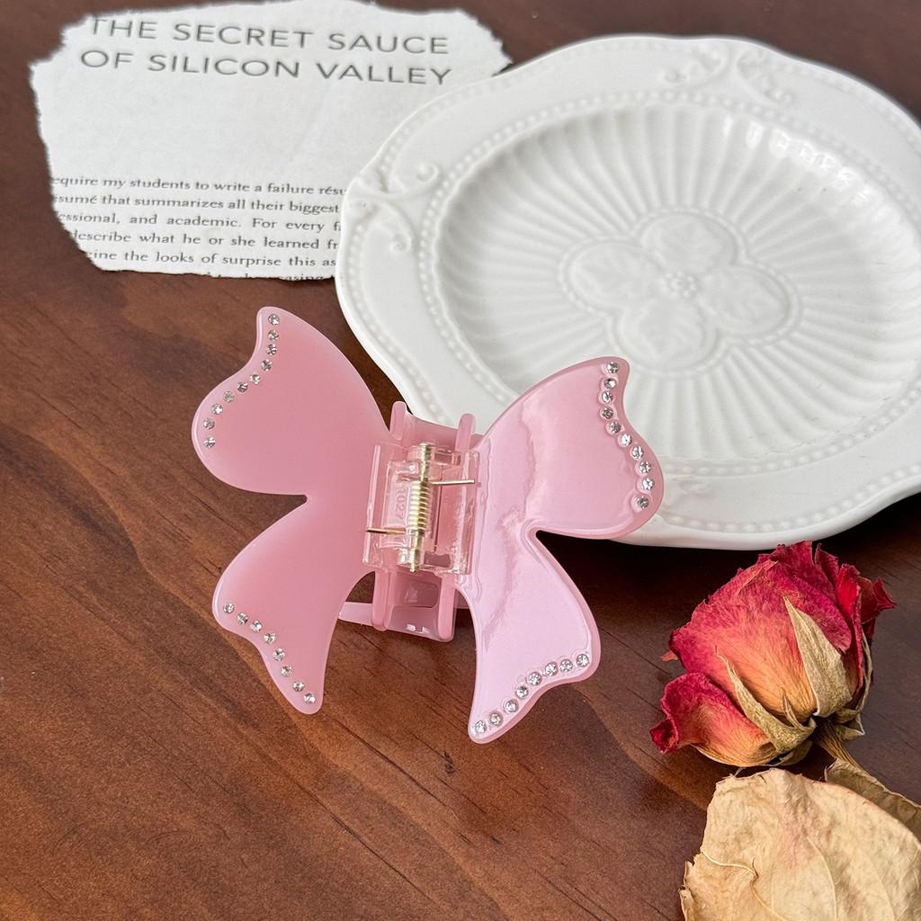 Elegant Butterfly Design Rhinestone Hair Claw Clip High Quality Fashion Accessory For Women