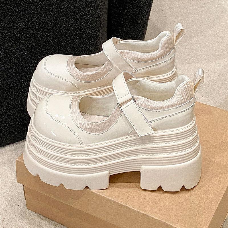 

женские весенние новые модели на толстой подошве, небольшой подъем, маленькие кожаные туфли, женские одинарные туфли маффины с большой головкой 40 бежевый