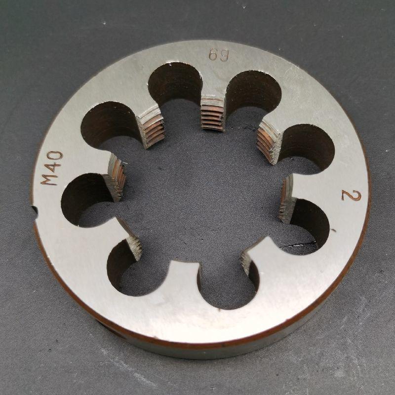 Round Die Set: M37 to M42 with X4.5, 4, 3, 2, 1.5, and 1.25 Right/Left Hand Reverse Threads