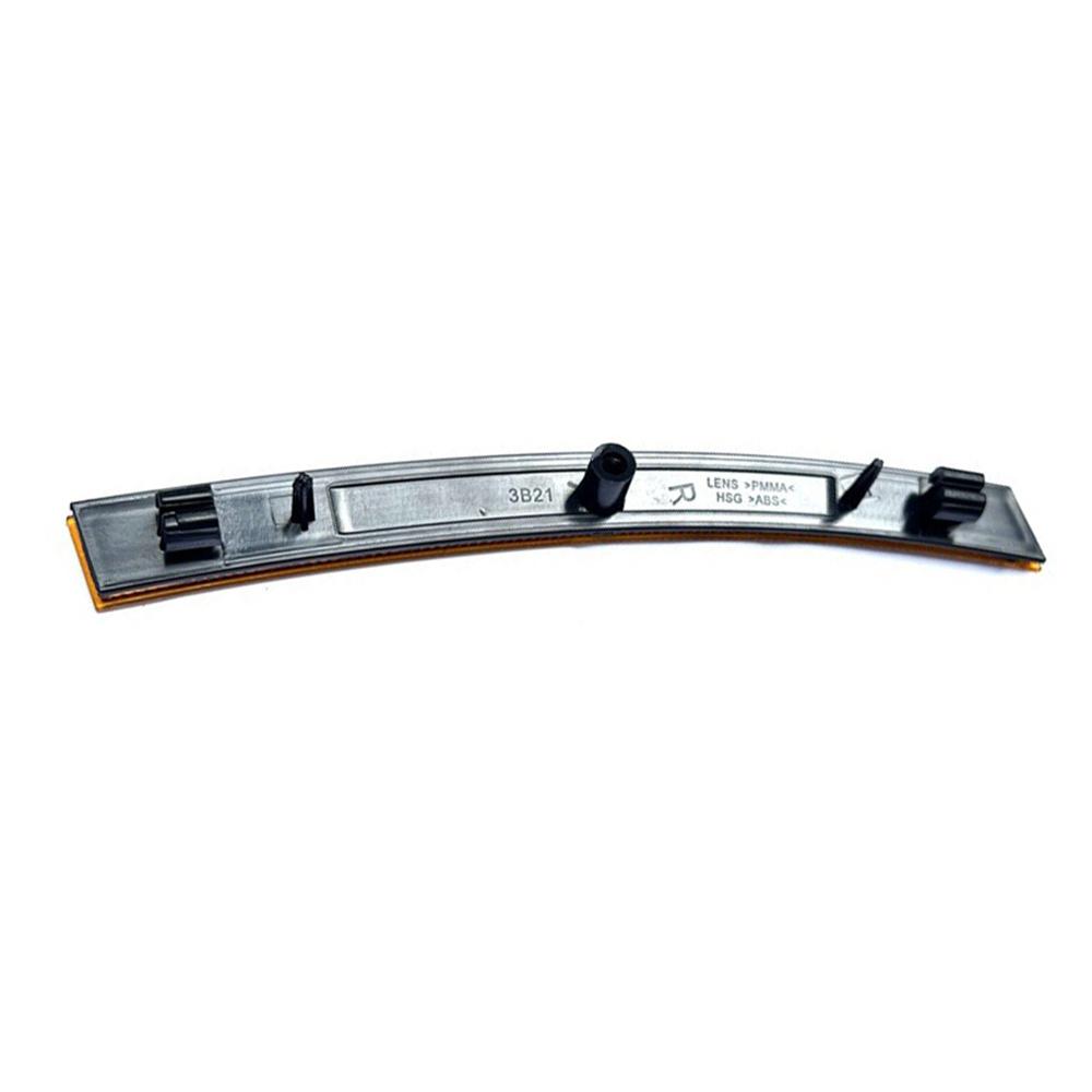 Right Front Side Reflector 8355A120 Fit For Mitsubishi Outlander 2022-2023
