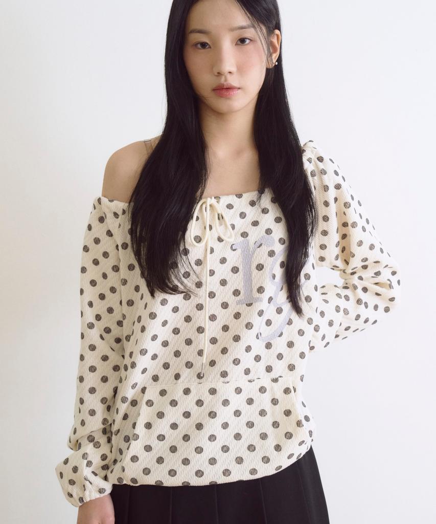 Loginaenloji Dotted Pocket String Point Long Sleeve Cream Charcoal