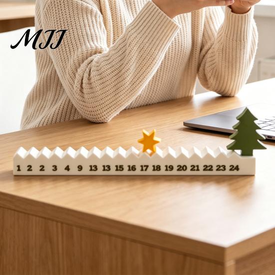 Advent Calendar for Kids 3D Printed Star Christmas Countdown Calendar, 24-Day Moving Holiday Decoration Home Room Desk, Creative Gift Small Idea