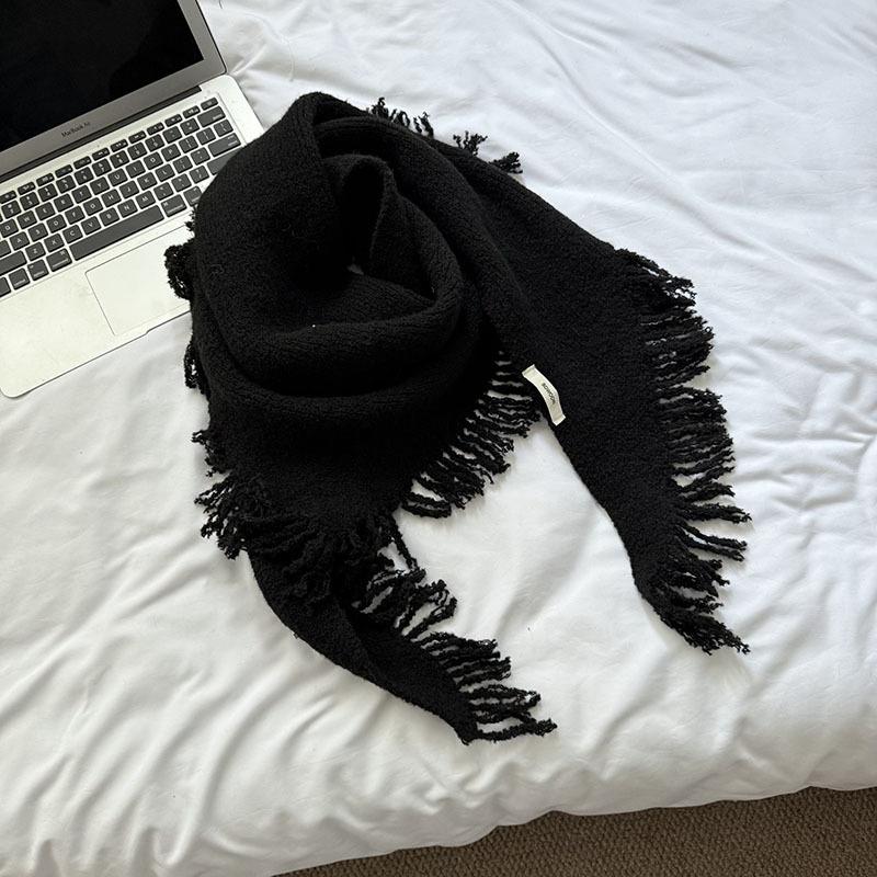 New Autumn and Winter Fashionable Versatile Wool Shawl Knitted Scarf for Women Winter Warm Neck Scarf Triangle Scarf Outer Wear