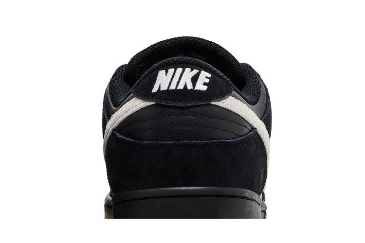 Men's Sneakers Nike Dunk Low Pro SB Black White Gum Black/White/Black/Gum Light Brown