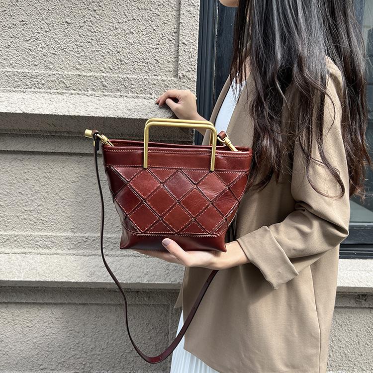 

Johnature Genuine Leather Patchwork Plaid Handbag Retro Versatile Shoulder Crossbody Women s Bag бордовый