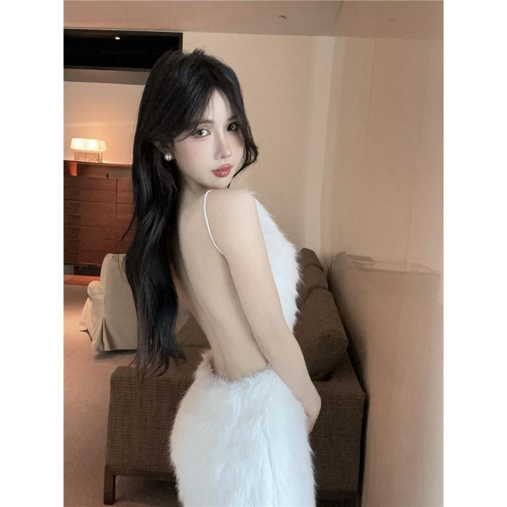 Winter Backless White Solid Color Fur Stylish Design Sling Hip-wrapped Slim Fit Temperament Dress