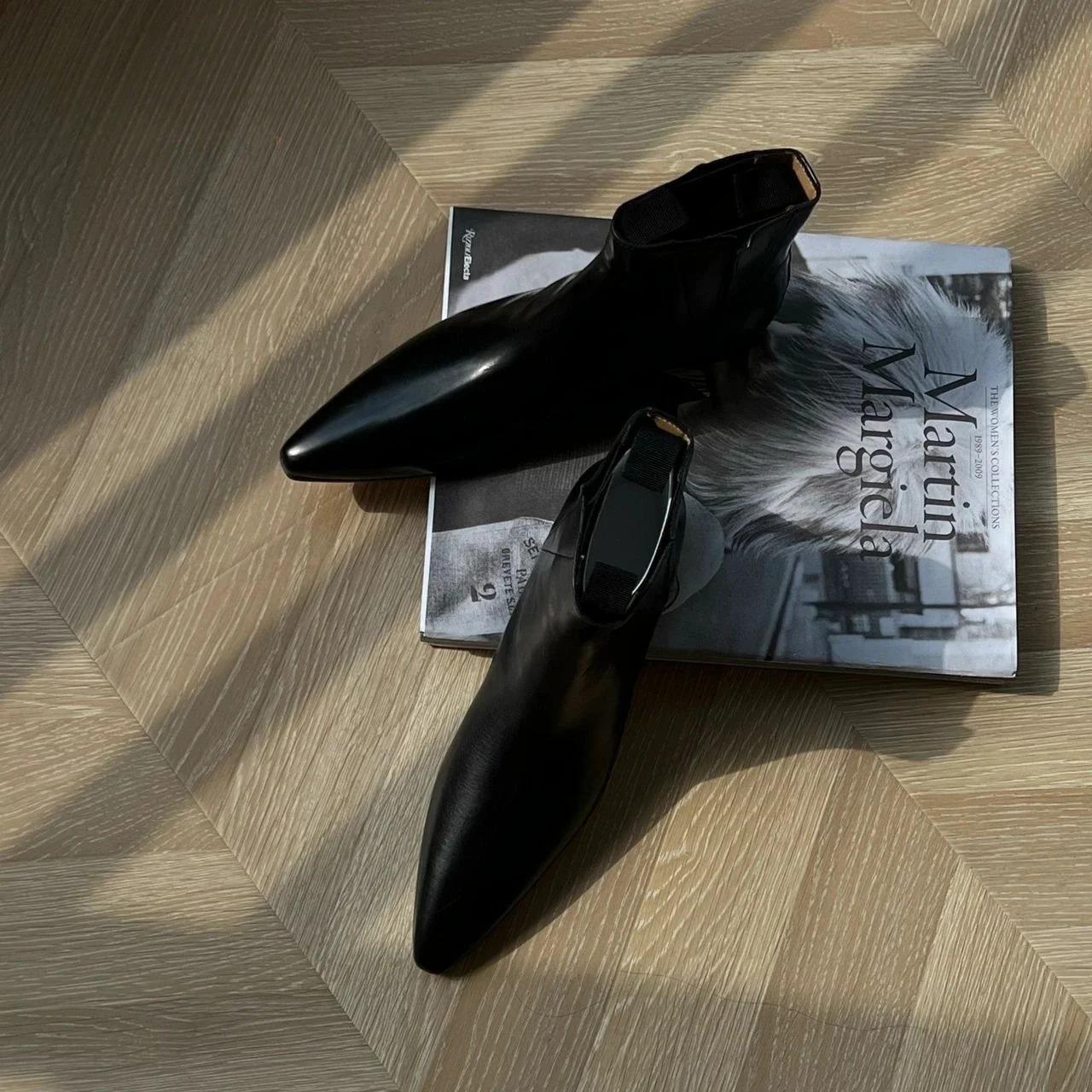 

Модные ретро короткие ботинки женские осенне-зимние из натуральной кожи с острым носком челси женские туфли на плоской подошве для женщин тонкие туфли женские 40