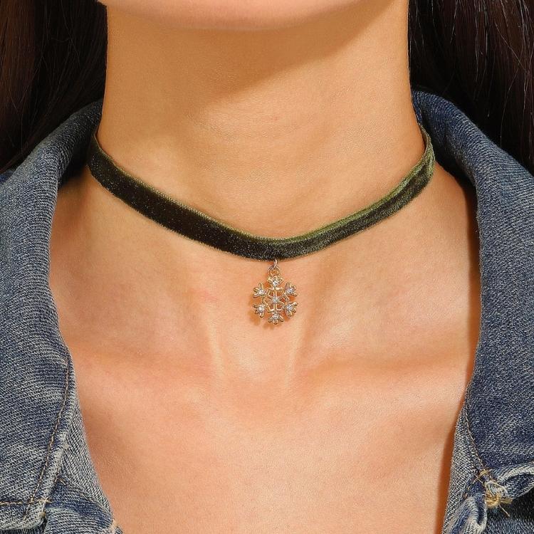 Snowflakes Christmas Tree Bells Velvets Collar Necklace Christmas Clavicle Chain