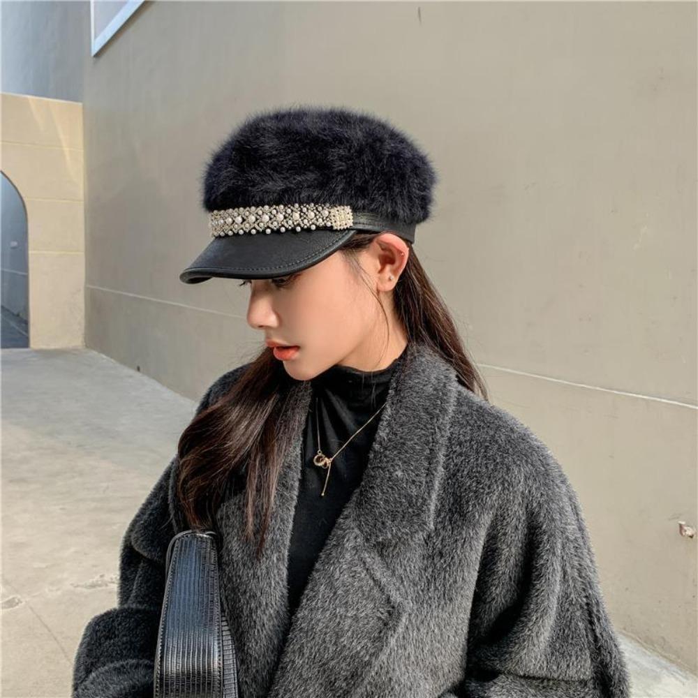 Women's Hats Fall and Winter Plush Flat Top Navy Hat Fashion Versatile Pearl Cap Lace Winter Star Anise Beret