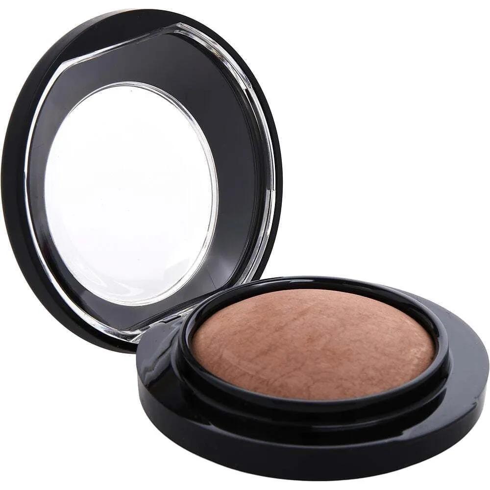 

MAC Mineralize Blush No Humer Me 3.2g (Mid-tone beige nude)