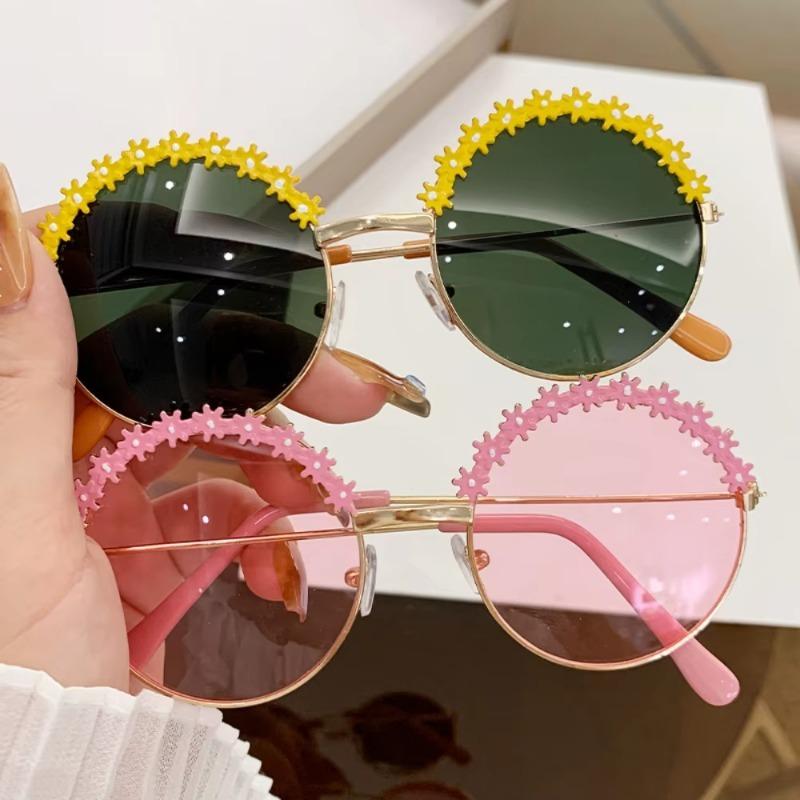 Non-polarized Fashion Round Flower Sunshade Metal Frame Sunglasses Men Women Retro Half Frame Cute Beach Eyeglasses