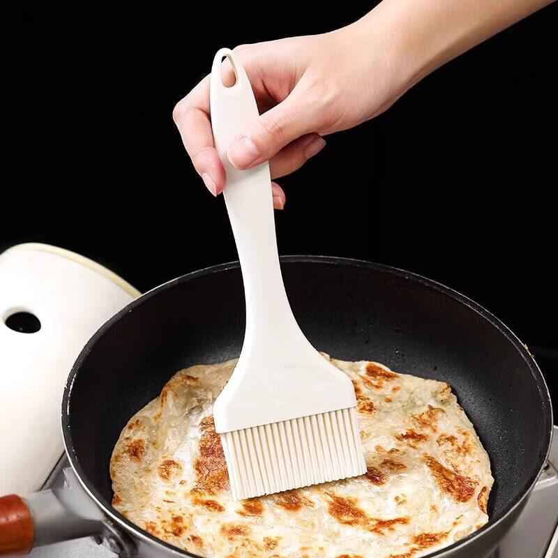 Food-Grade Silicone Oil Basting Brush with Integrated Bottle