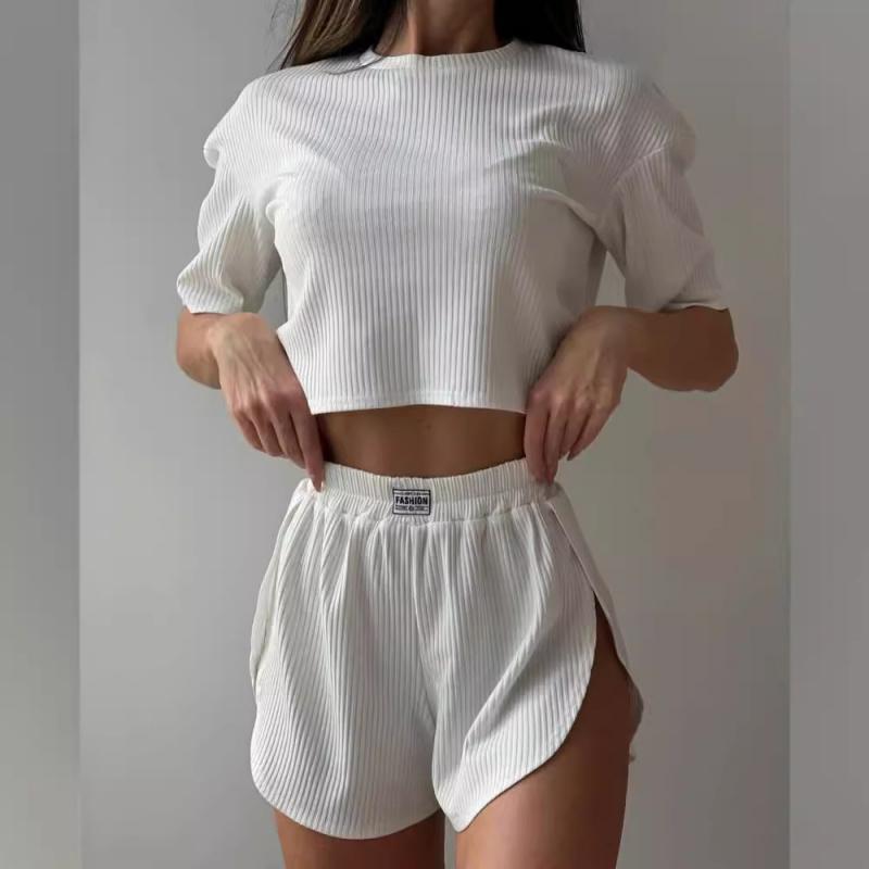 2026 Spring/Summer Women's Fashion Short Round Neck T-Shirt Top and Shorts Two-Piece Set