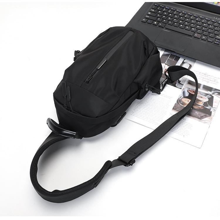 Men's USB Crossbody Bag: Waterproof Nylon, Business & Travel Shoulder Bag