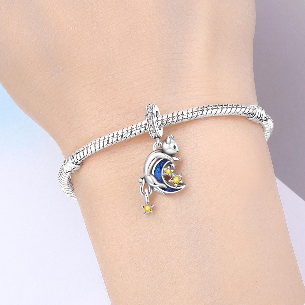 New Star Moon Cat Pendant Personalized Niche Design Accessories Bracelet Necklace Pendant