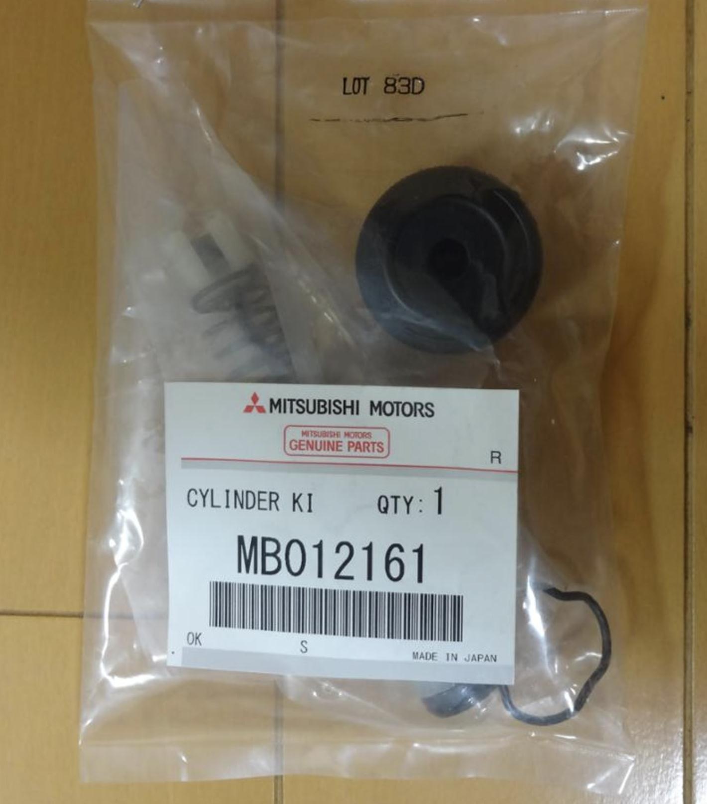 A k i様 61Cv6GI2fpL._UF350,350_QL50_.jpg