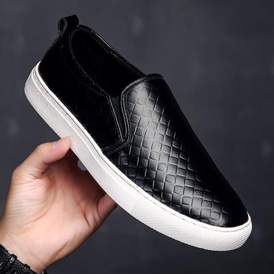 FashionBritish Style Designer Men Loafers Zapatos De Hombre Slip-On Leather Shoes Casual Male Shoes Adult Black Driving Moccasin Soft