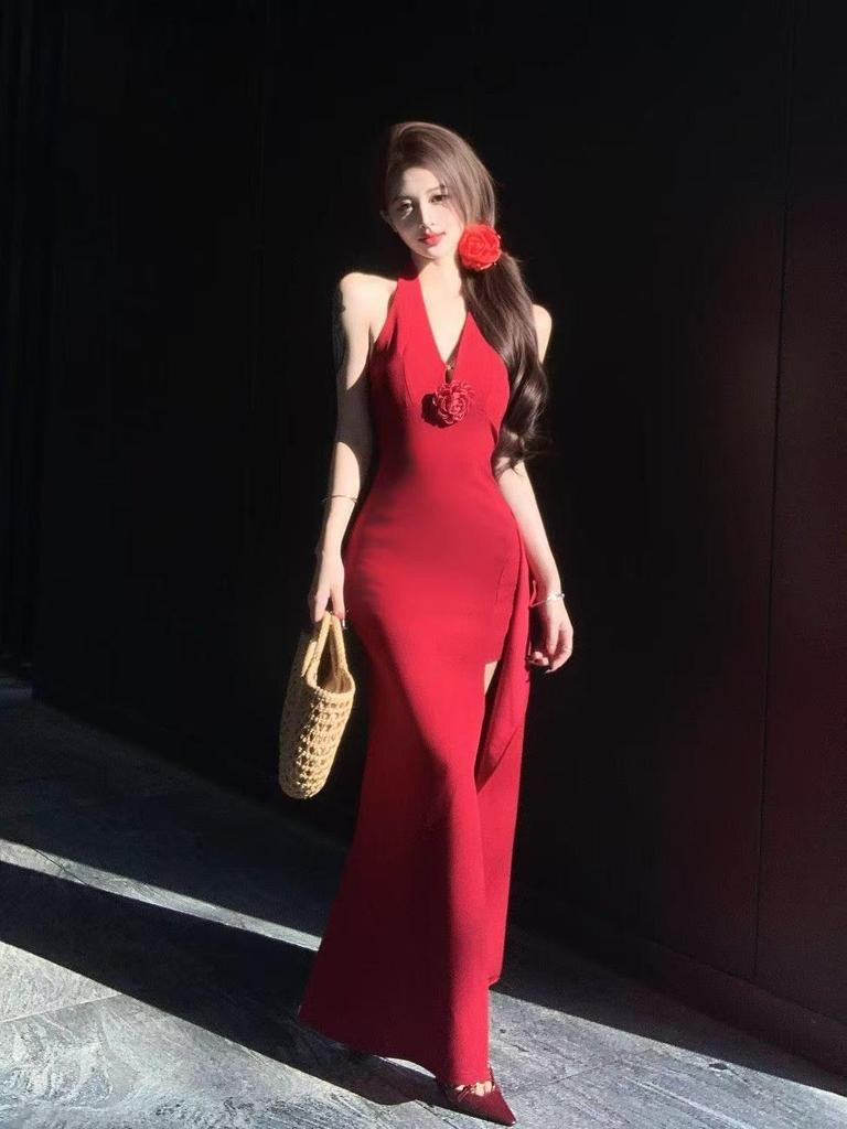 Rochie de seară roșie subțire pentru femei, cu halter floral 3D - Rochie bodycon cu talie marcată și crăpătură