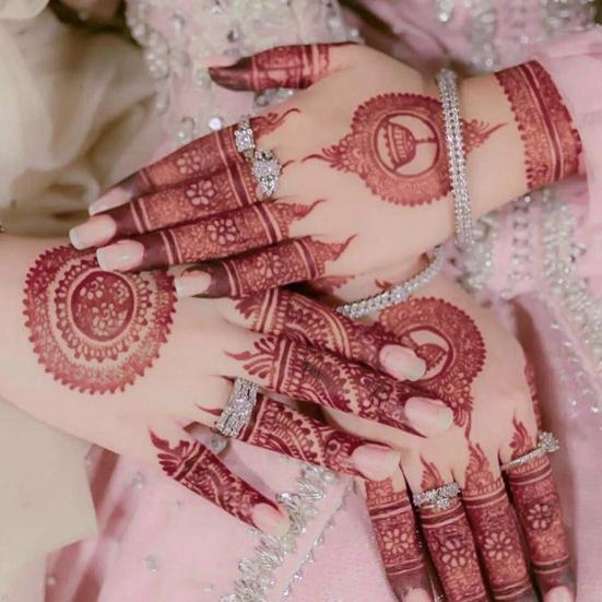 Nostalgie Red Henna Tattoo Kit, Waterproof Tattoos Stickers, Temporary Stickers for Women Wedding Party Festival Decorations
