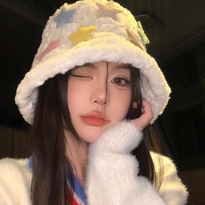 Pokrývky hlavy – Čepice