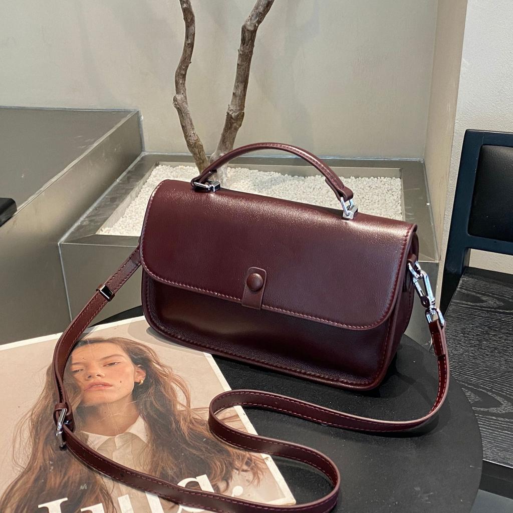 Cowhide Women's Bag Single Shoulder Crossbody Women's Bag Fashionable and Practical Saddle Bag Versatile Simple Brown