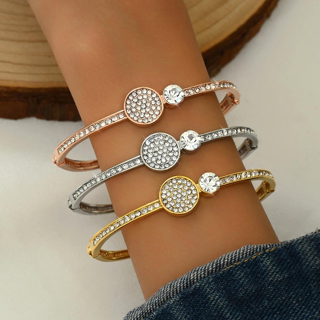 Manufacturer Direct Sales European and American Geometric Design Versatile Trendy Design Diamond Inlaid Bracelet for Women