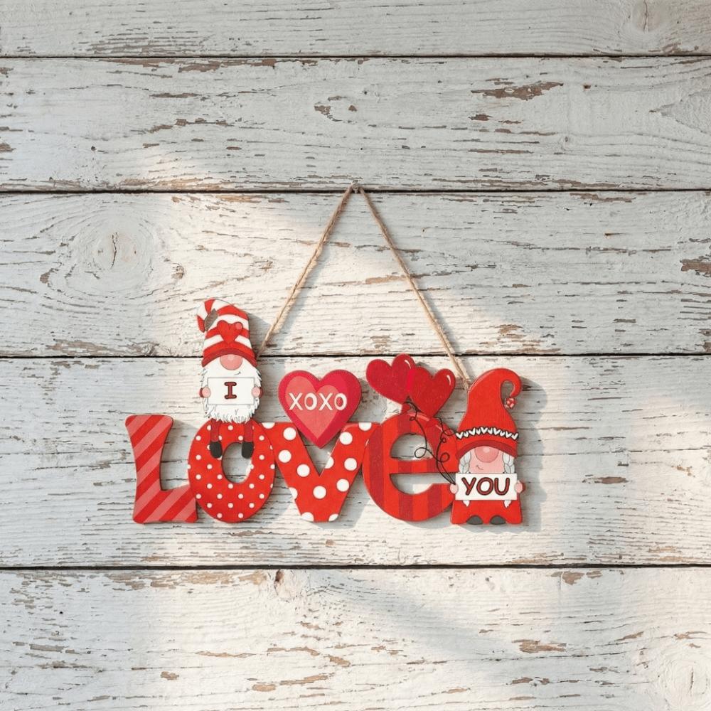Sweet Love Door Pendant Exquisite Love Wall Hanging Valentine's Day Hanging  Background Prop