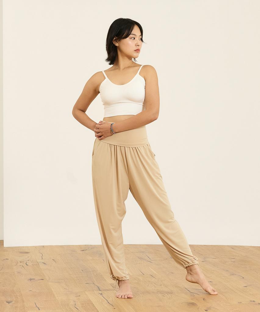 Seutoliyoga Adō Slit Pants