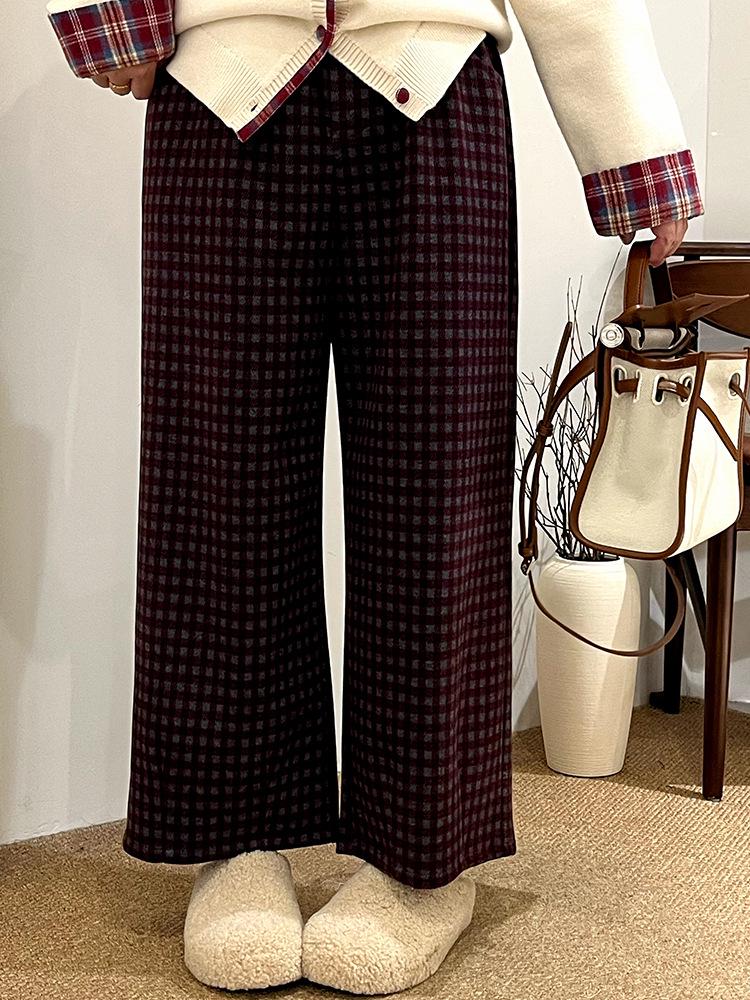 Plus Size Women's High-Waisted Retro Plaid Wide-Leg Cropped Pants NK1287