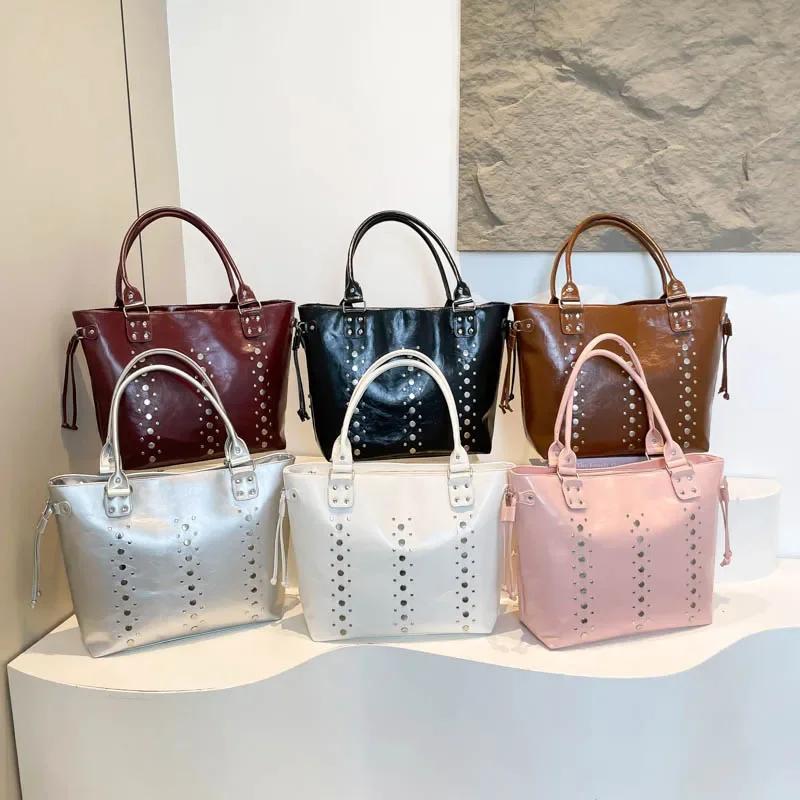 Fashion Large Capacity Rivets Solid PU Design Tote Bags for Women 2026 New Stylish Versatile Popular Commute Style Shoulder Bags