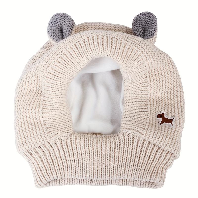 Winter Is Coming! Keep Your Pet Warm and Snug with This Adorable Knitted Hat