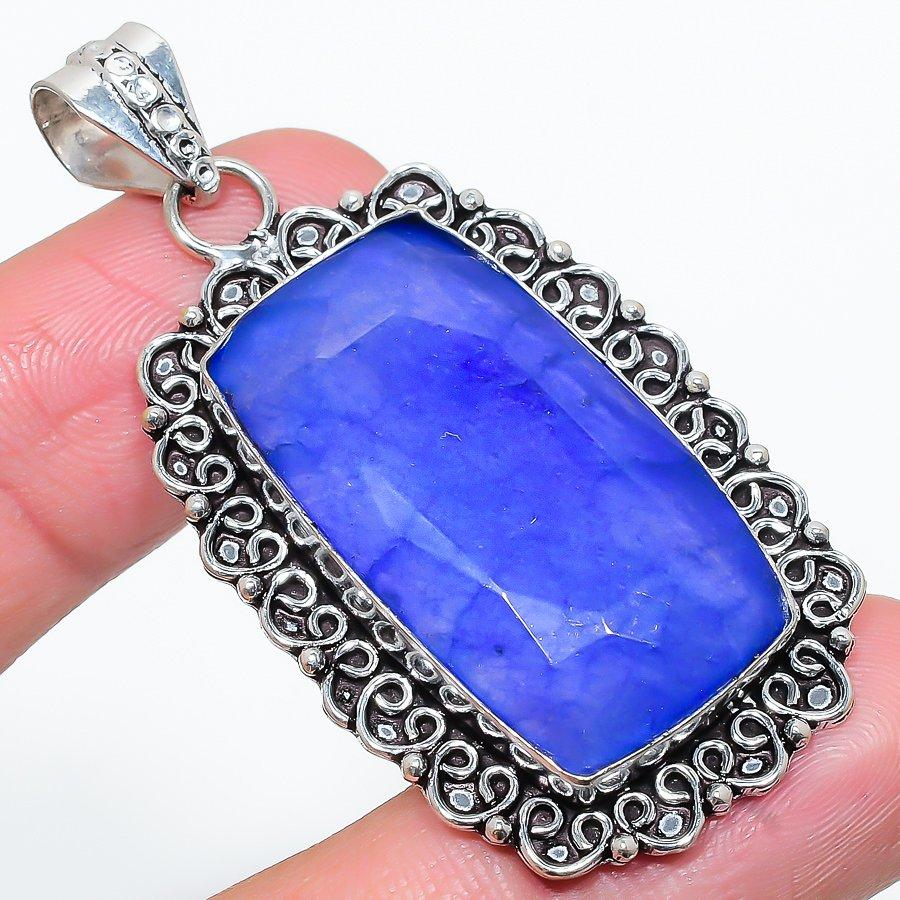 

Sapphire(Simulated) Gemstone Handmade Ethnic Jewelry Pendant 2.29 VR-1952