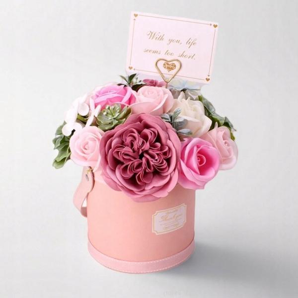 Ecarla Flower Box Bouquet of Scented Soap Flowers Shades of Pink Buk10R