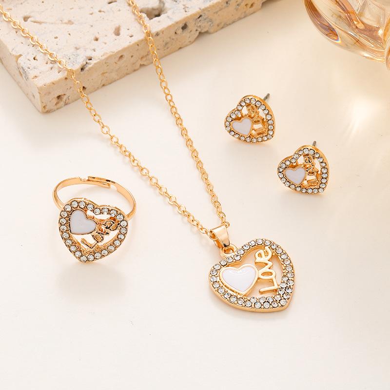 ins Love Jewelry Set Fashion Diamond LOVE Letter Peach Heart Necklace Earrings Ring 3-piece Set