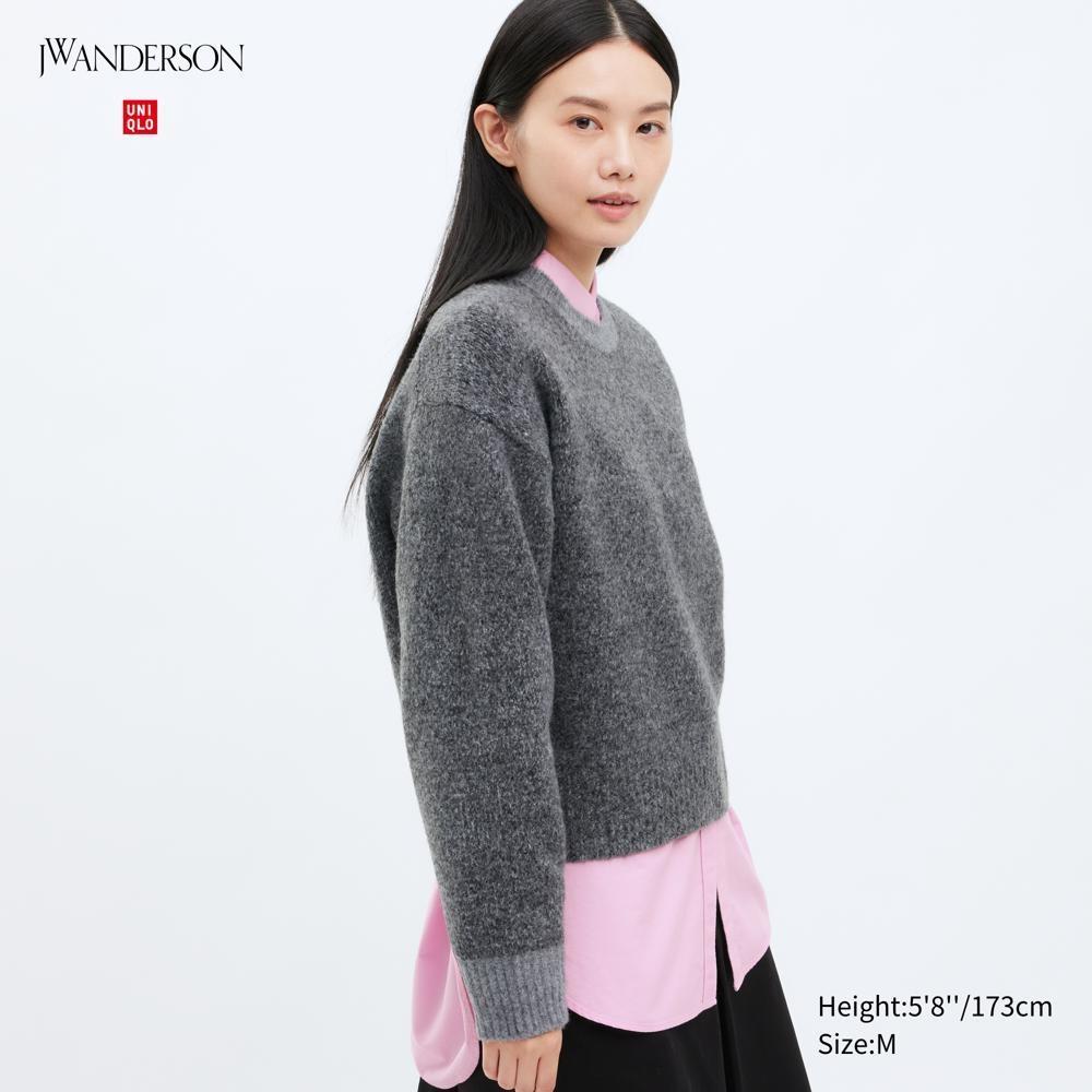 

UNIQLO суфле белого цвета, смешанный свитер с круглым вырезом (длинный рукав)