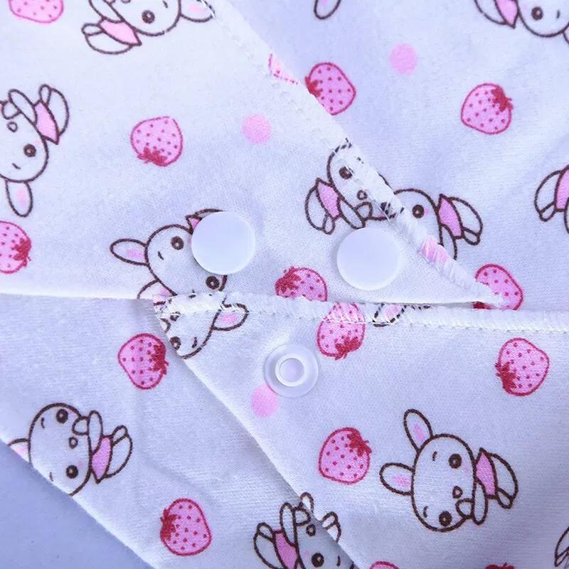 Baby Bibs Burp Cloth Cotton Baby Feeding Apron Triangle Cute Baby Bibs Girls Boys Cartoon Feeding Scarf Bib Collar Bib