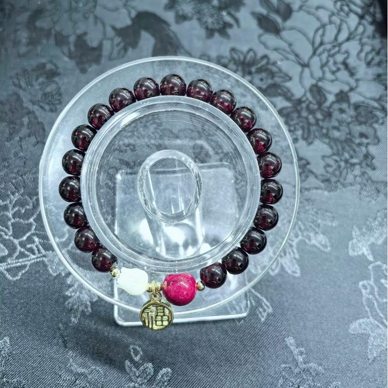 Handmade Natural Garnet 8mm Beaded Bracelet With Shell Flower Cinnabar Fortune Charm Boho Chic Womens Jewelry