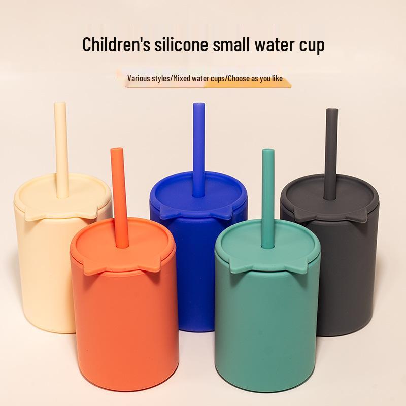 

Силіконовий поїльник Yingshang для дітей - Не протікає та не розбивається, з кришкою та соломинкою