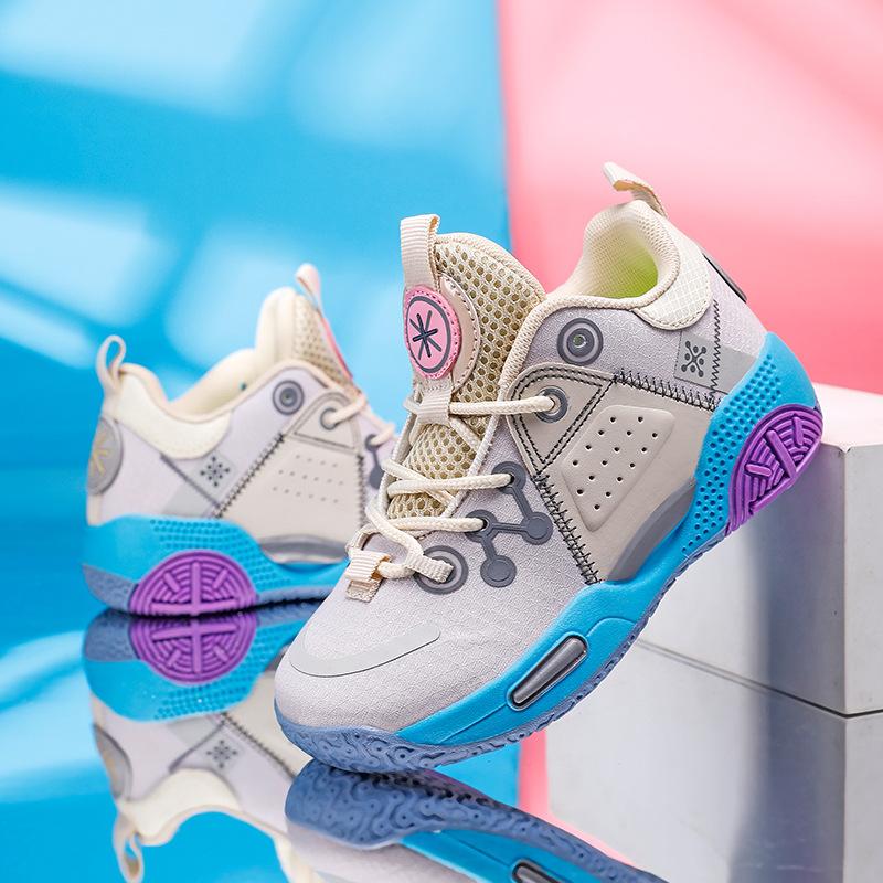 22 spring new children's sports shoes, city basketball shoes, students, children's running shoes, classmates