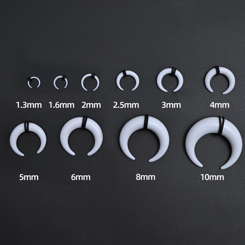 Acrylic Heart & Triangle Ear Plugs – Colorful Piercing Jewelry In Multiple Sizes