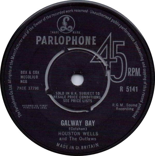 

7inch Record HOUSTON WELLS & THE OUTLAWS - Galway Bay / Livin Alone R5141 Parlophone 1964 UK Rock Used