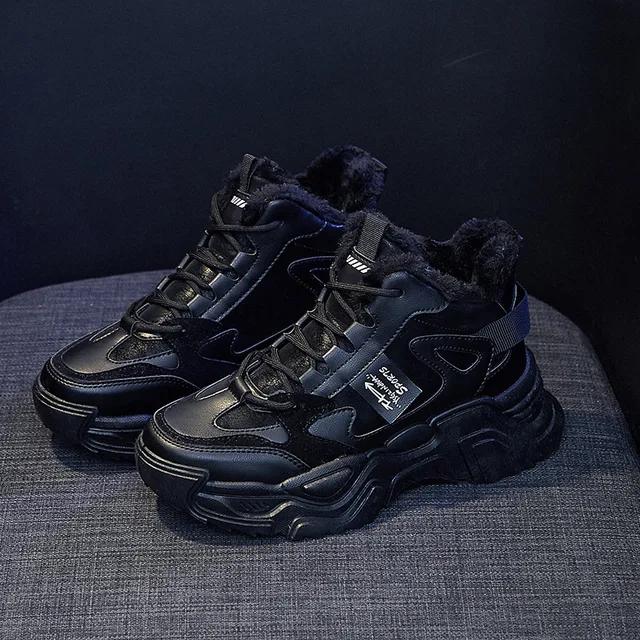 Velvet High Top Shoes for Women 2025 New Winter Fashion Thick Soled Lace Up Sports Shoes, Anti Slip and Warm Cotton Shoes