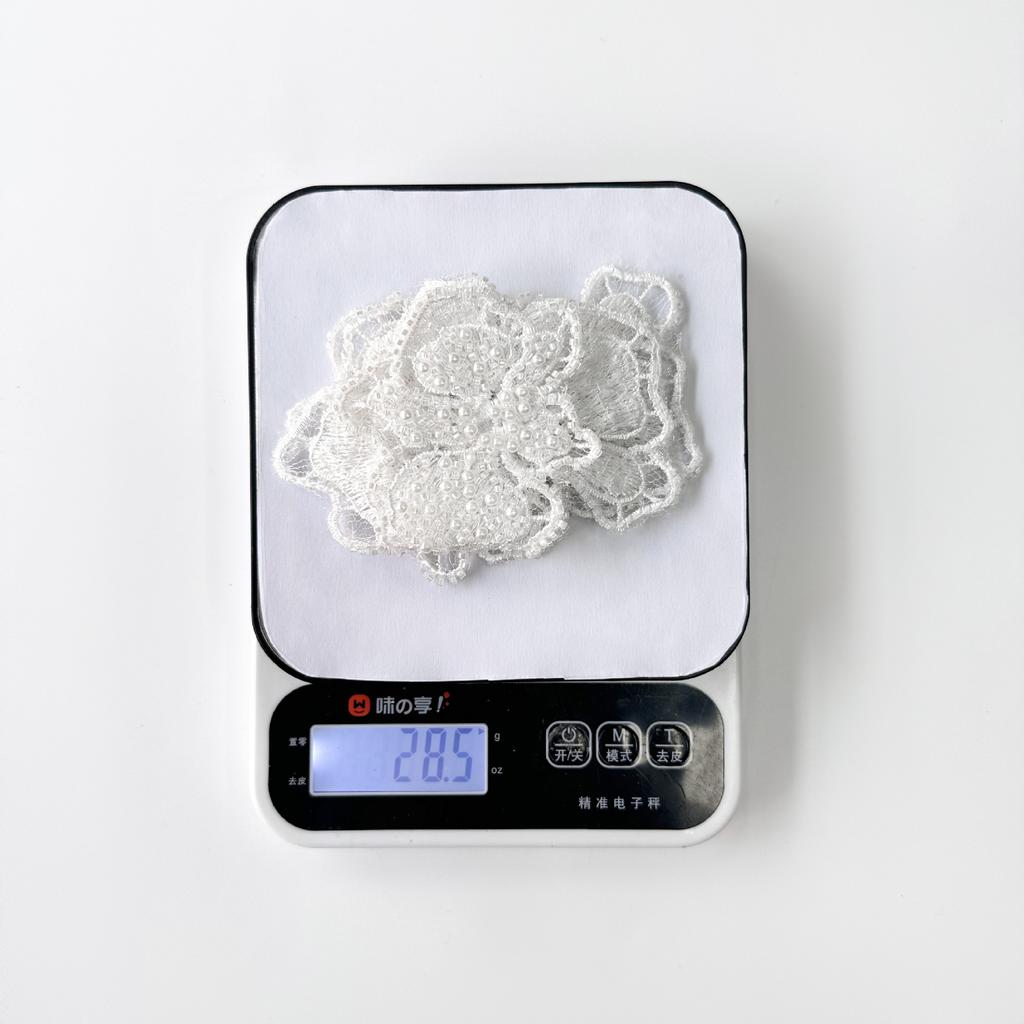 White Handmade Beads Three-Dimensional Flower Applique Clothing Accessories Wedding Dress Decoration Embroidery Cloth Sticker