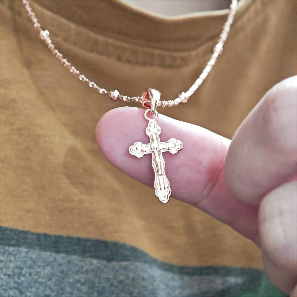 Roségoldene Italienische Handwerkskunst Exquisite Kleine Kreuz Halskette Schmuck Geschenk für Frauen