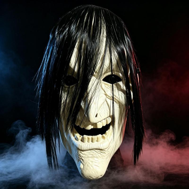 Scary Witch Mask With Long Nose Realistic Halloween Prop For Party Activities Adult Size Plastic Hand-Painted Face Mask