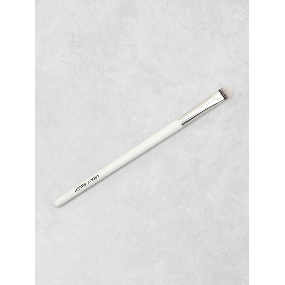 Daiso Point Shadow Brush 502
