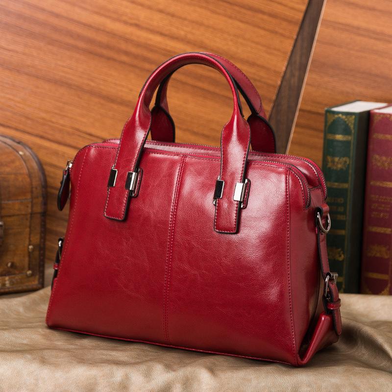 Fashionable Women's Leather Motorcycle Bag with Large Capacity for Official Documents, Single-shoulder Women's Leather Hand-held Crossbody Bag