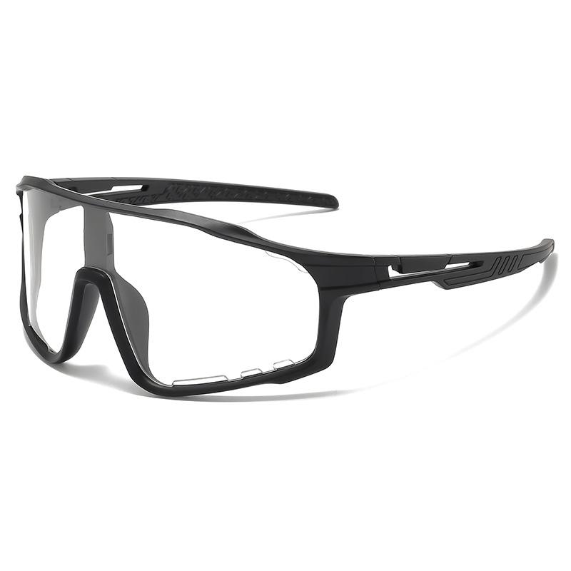 

Non-polarized Photochromic Men Cycling EyeglassesOutdoor Sports Sunglasses Women Windproof Dustproof Sunscreen Conjoined Goggles