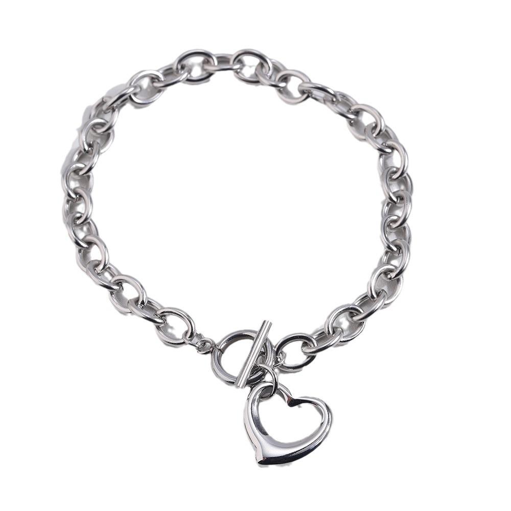 Titanium Steel Does Not Fade, Simple High-end Necklace Women's Fashion Stainless Steel Love Necklace  Stud Earrings Three-piece Set